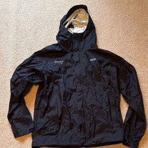 Patagonia Black Raincoat for Men large